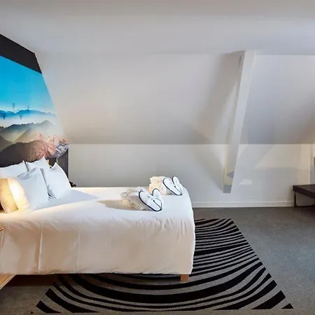 Novotel Centre 4*