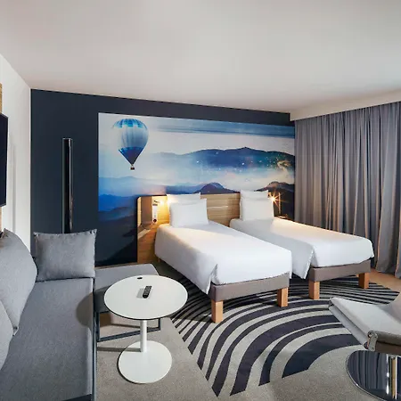 Novotel Centre