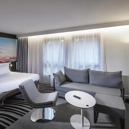 Novotel Centre Hotel