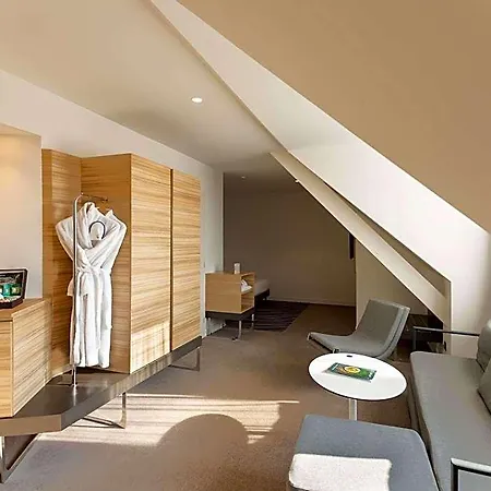 Novotel Centre 4*