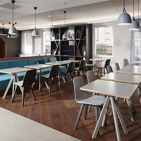 Готель Novotel Centre 4*