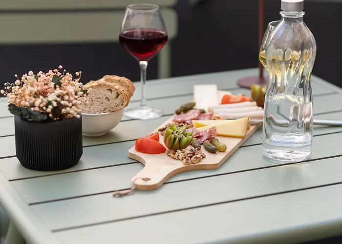 نوفوتيل سويتس سنتر