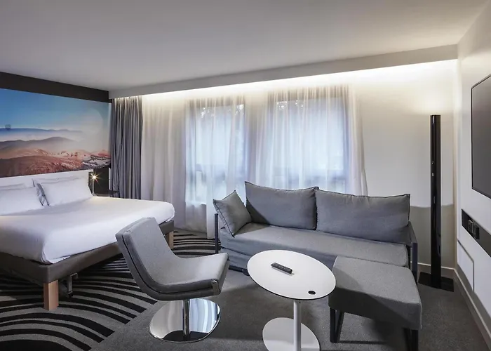 Novotel Centre Hotel