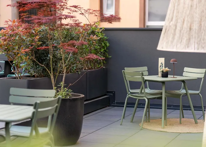 Novotel Centre Hotel 4*