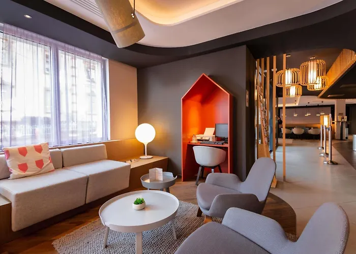 نوفوتيل سويتس سنتر