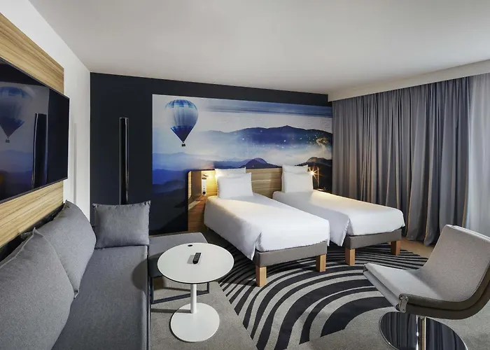 Novotel Centre Hotel