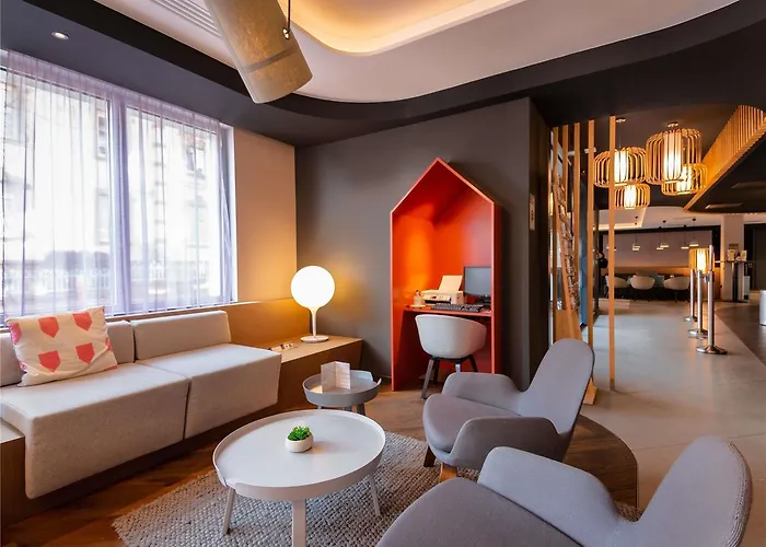 Hotel Novotel Centre 4*