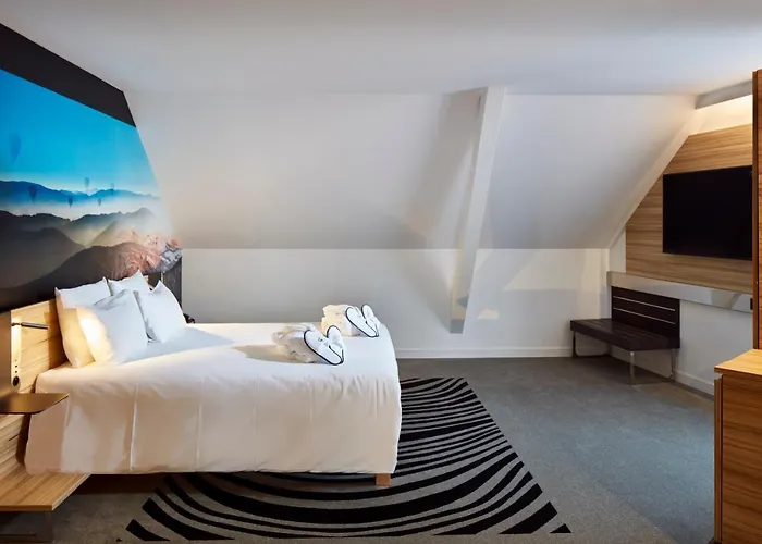 Готель Novotel Centre Кольмар